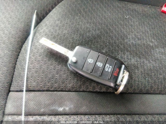 5XXGT4L30GG004738 KIA Optima Lx