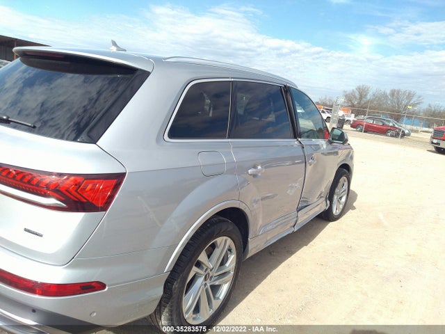 2021 Audi Q7, VIN: WA1LJAF77MD030870