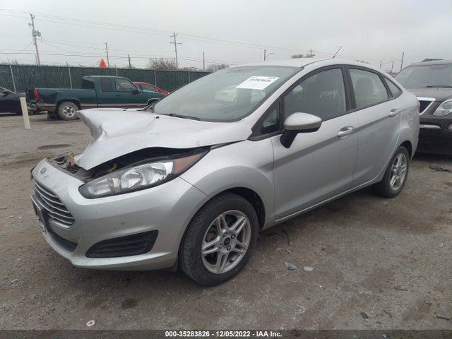 Ford FIESTA SE 2019 3FADP4BJ3KM112226 Image 2