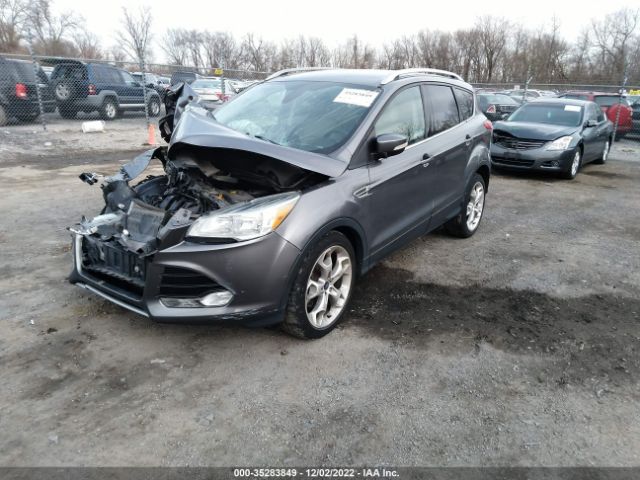 1FMCU0J98EUE58072 Ford Escape Titanium