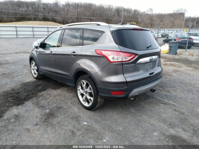 1FMCU0J98EUE58072 Ford Escape Titanium