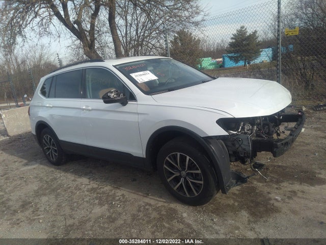 2019 Volkswagen Tiguan, VIN: 3VV2B7AX1KM196068
