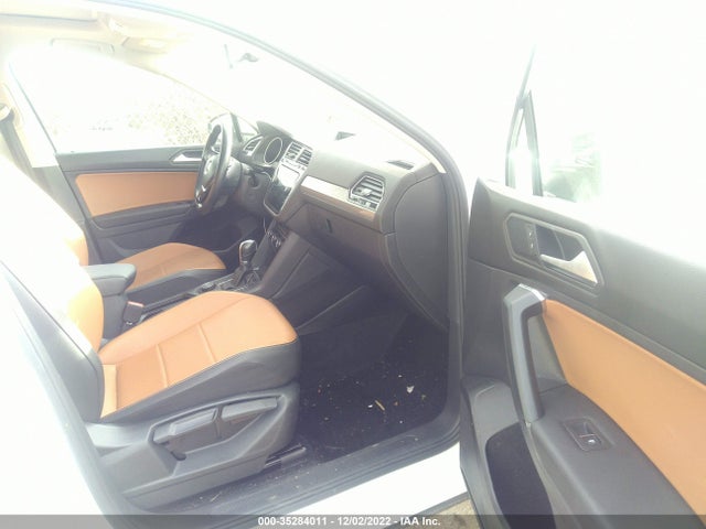 2019 Volkswagen Tiguan, VIN: 3VV2B7AX1KM196068