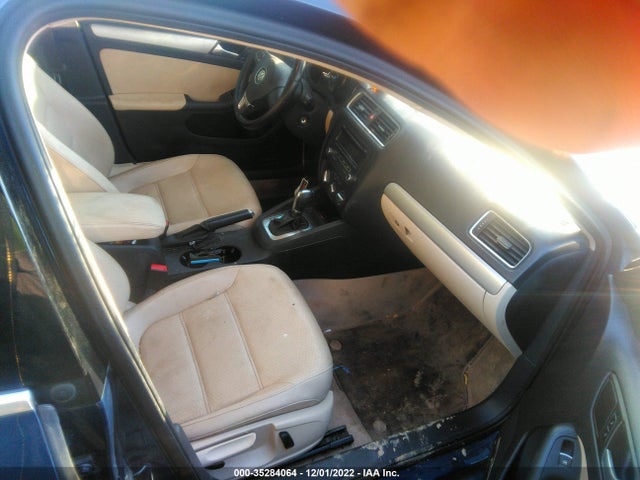 2014 VOLKSWAGEN JETTA SEDAN SE W/CONNECTIVITY VIN: 3VWD17AJ5EM421406