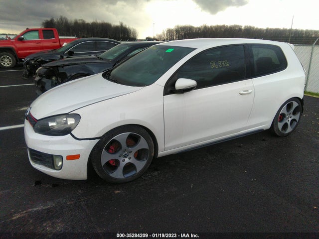 Volkswagen GTI 2011 WVWFV7AJ8BW120298 Image 2