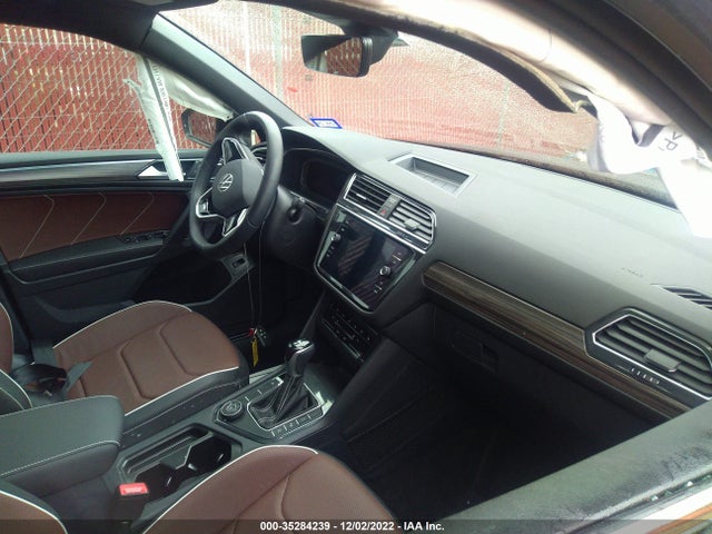 2022 Volkswagen Tiguan, VIN: 3VV4B7AXXNM105859