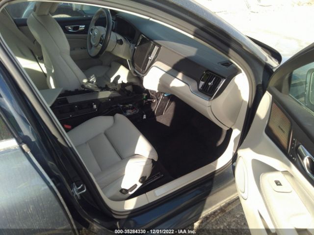 7JRA22TL0LG064200 Volvo S60 INSCRIPTION
