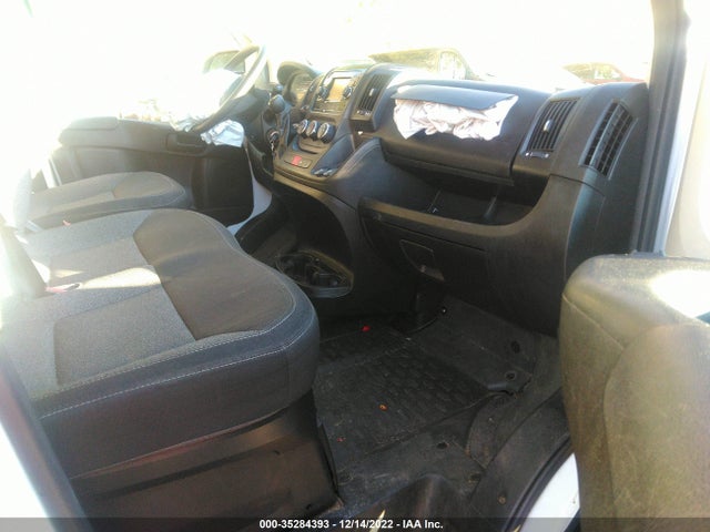 3C6TRVDG3JE144956 RAM Promaster Cargo Van