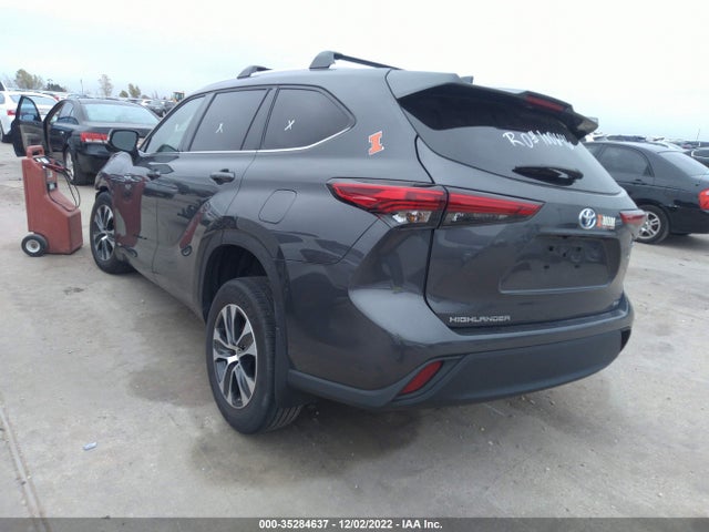2021 Toyota Highlander, VIN: 5TDGBRCH5MS521412