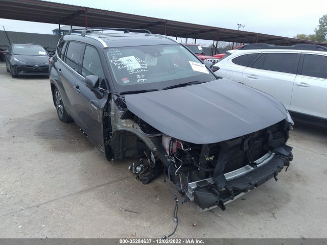 2021 Toyota Highlander, VIN: 5TDGBRCH5MS521412