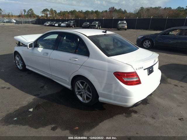 2013 MERCEDES-BENZ C-CLASS C 250 VIN: WDDGF4HB2DA827286