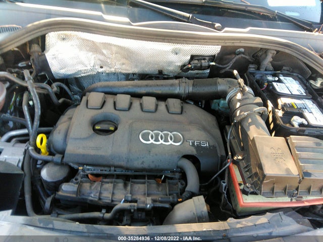 WA1BCCFS2JR010742 Audi Q3 Premium/sport Premium