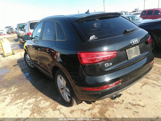 WA1BCCFS2JR010742 Audi Q3 Premium/sport Premium