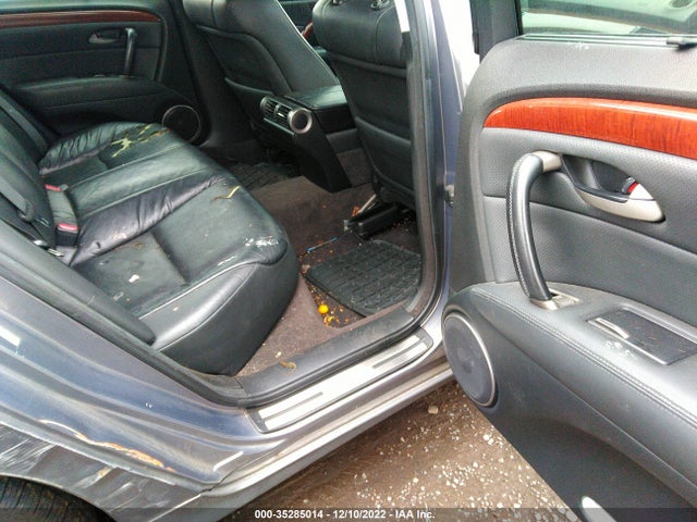 Acura RL 2005 JH4KB16515C019723 Image 9