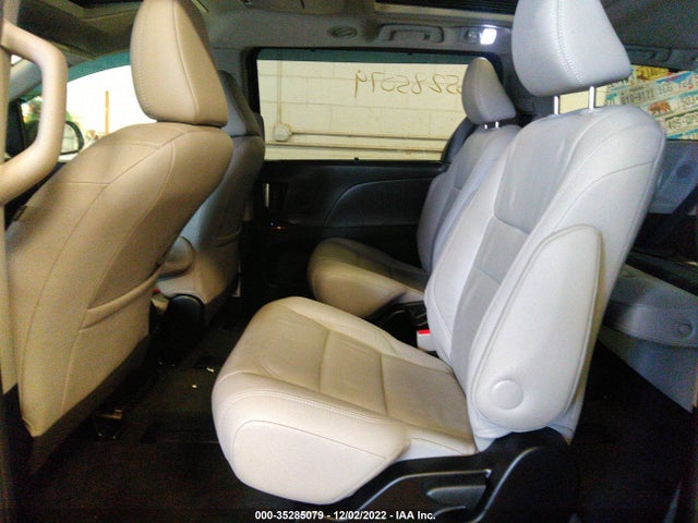 2015 Toyota Sienna, VIN: 5TDDK3DC5FS124997