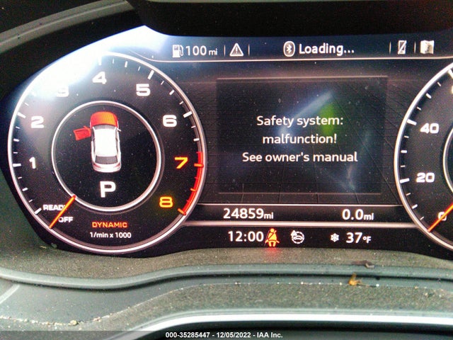 WA1ENAFY7L2100822 Audi Q5 Titanium Premium Plus