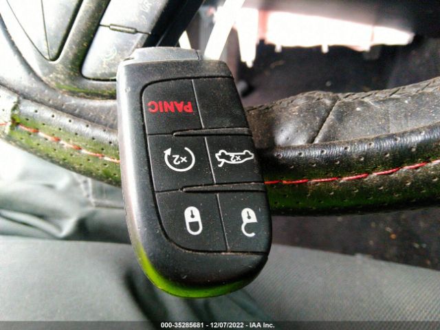 2C3CDXHG5GH237735 Dodge Charger Sxt