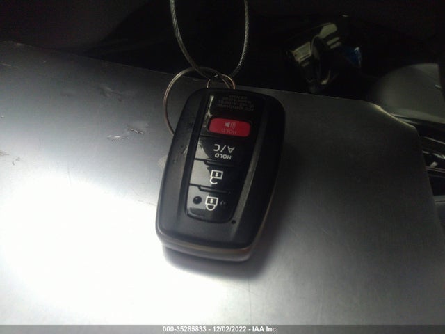2018 Toyota Prius, VIN: JTDKARFP3J3101189