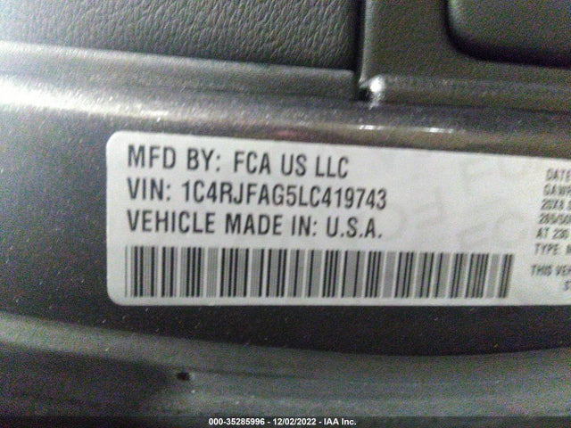 2020 Jeep Grand Cherokee, VIN: 1C4RJFAG5LC419743
