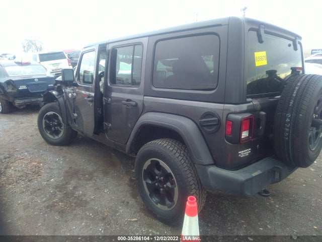2018 Jeep Wrangler, VIN: 1C4HJXDG1JW261930