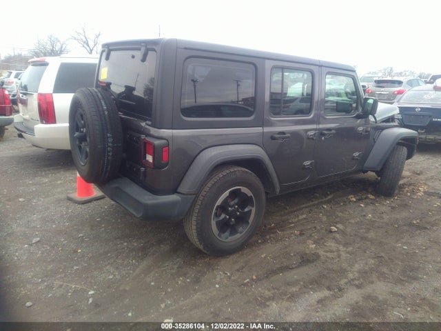 2018 Jeep Wrangler, VIN: 1C4HJXDG1JW261930