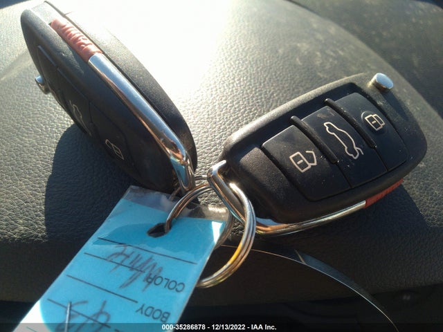 2015 Audi Q3, VIN: WA1GFCFS4FR004851