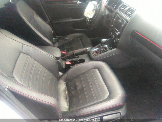 2016 Volkswagen Jetta, VIN: 3VW4T7AJXGM255994