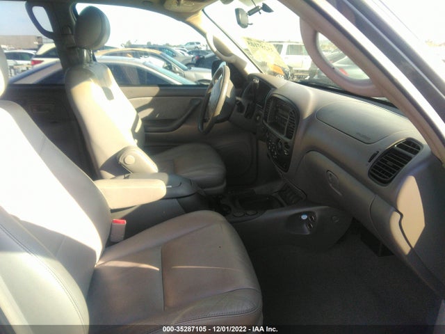 Toyota Sequoia Sr5 2005 5TDZT34A05S263211 Image 6