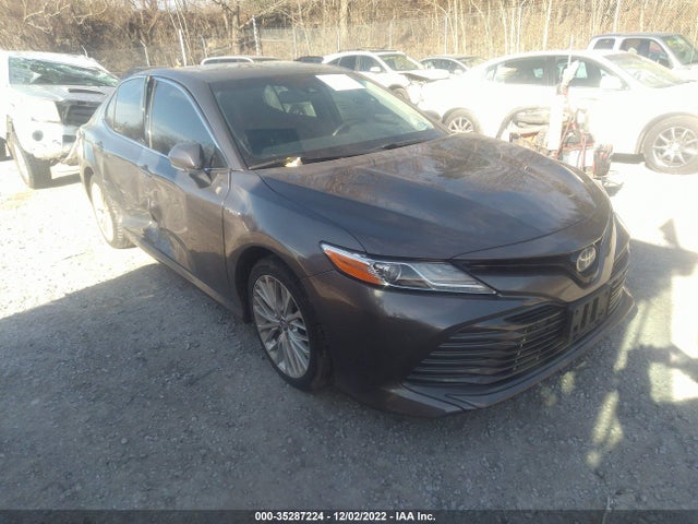 2018 Toyota Camry, VIN: 4T1B21HK6JU005238