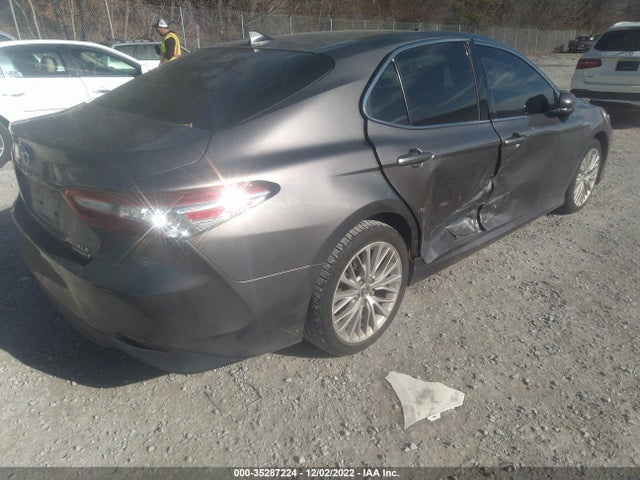 2018 Toyota Camry, VIN: 4T1B21HK6JU005238
