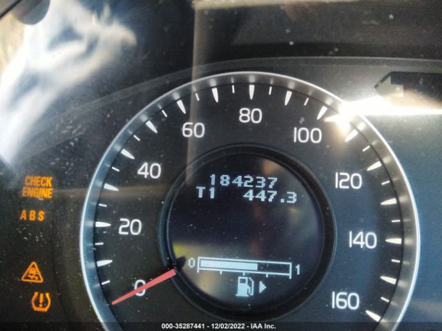 YV1BW982981037162 Volvo V70