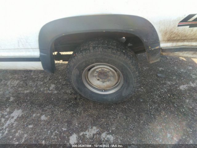 1GTGK29R9TE553095 GMC Sierra K2500