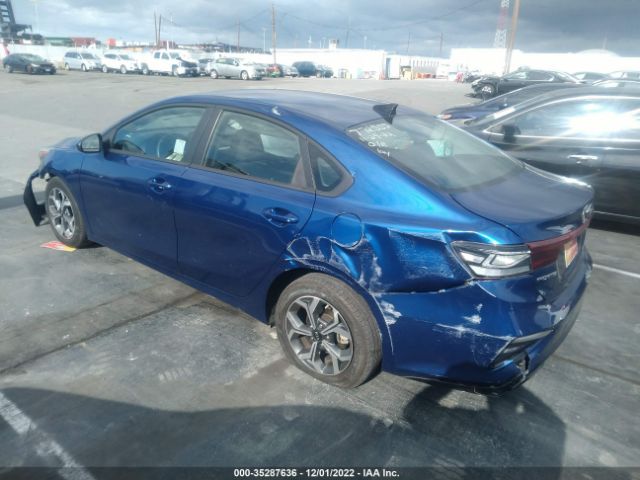 3KPF24AD0ME268766 KIA Forte Lxs