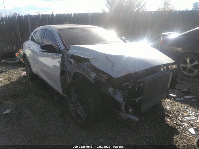 2018 Infiniti QX30, VIN: SJKCH5CP0JA044228