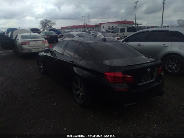 2015 BMW M5, VIN: WBSFV9C53FD594827