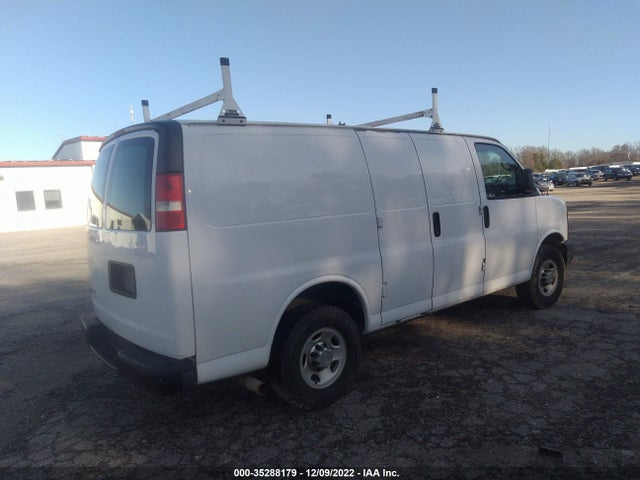Chevrolet EXPRESS CARGO VAN 2012 1GCWGFBA4C1186851 Image 5