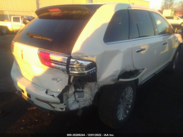 2LMDJ6JK4DBL21562 Lincoln MKX