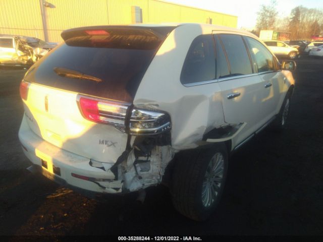 2LMDJ6JK4DBL21562 Lincoln MKX