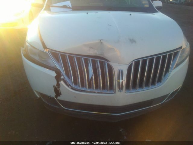 2LMDJ6JK4DBL21562 Lincoln MKX