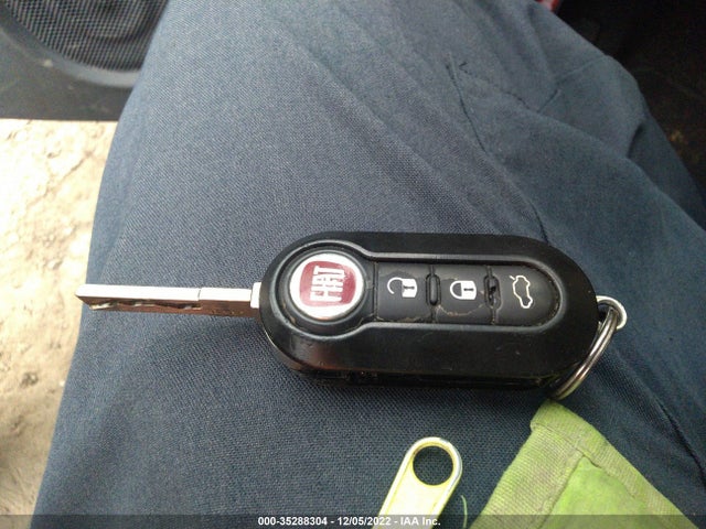 3C3CFFCR1FT647872 Fiat 500 LOUNGE