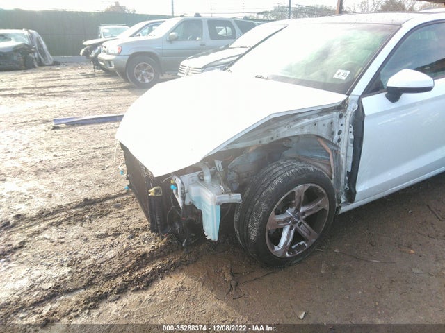 2018 Audi A3, VIN: WAUB8GFF0J1094637