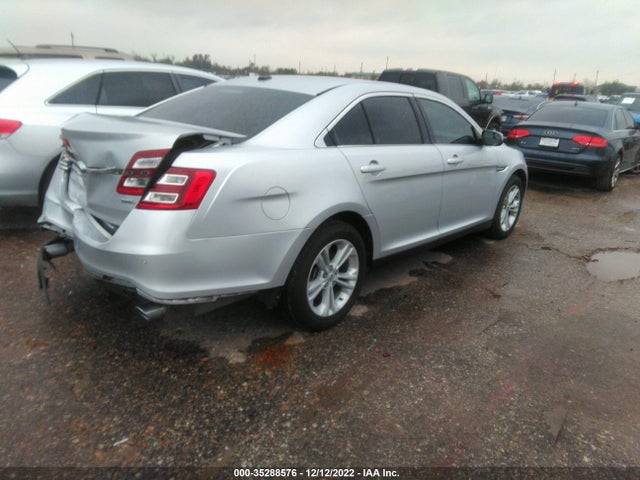 2018 Ford Taurus, VIN: 1FAHP2E85JG135207