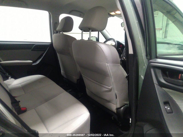 Subaru Forester 2018 JF2SJABC2JH424190 Image 8