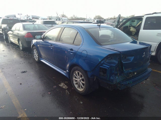 JA32U2FUXAU032658 Mitsubishi LANCER ES