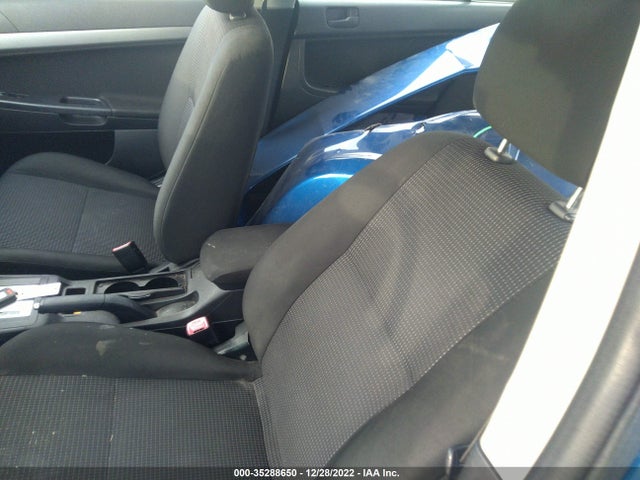 JA32U2FUXAU032658 Mitsubishi LANCER ES