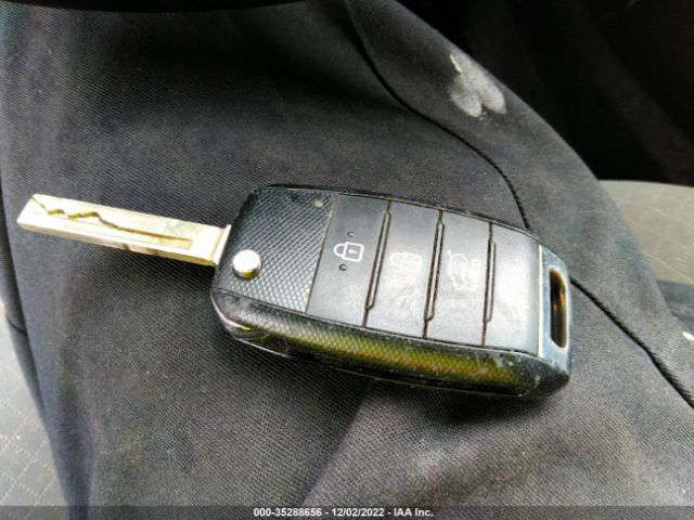 5XYPG4A56KG611546 KIA Sorento S V6