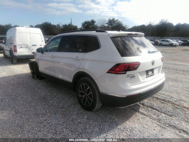 2018 VOLKSWAGEN TIGUAN SEL/SE VIN: 3VV3B7AX8JM193736