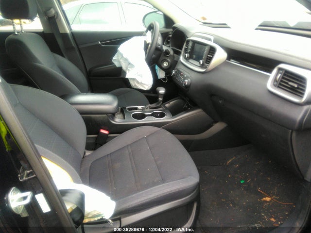 2019 Kia Sorento, VIN: 5XYPG4A37KG581200
