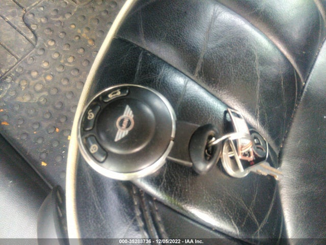 Продаж на аукціоні авто 2011 Mini Cooper Countryman S, vin: WMWZC5C59BWL55166, номер лоту: 35288736