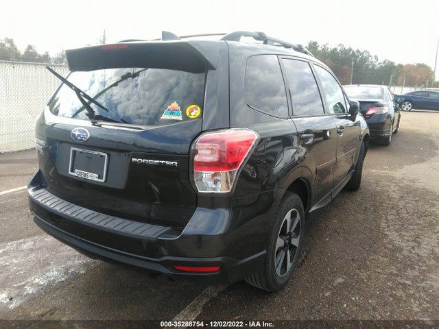 2018 Subaru Forester, VIN: JF2SJADCXJH575047